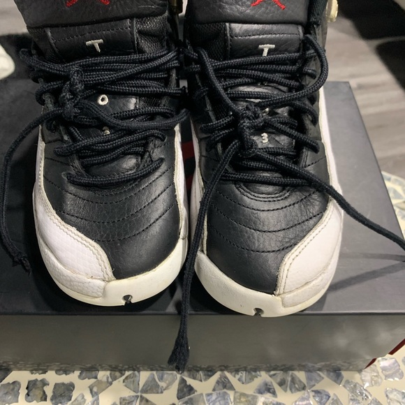 Jordan Retro 12 - Picture 2 of 5